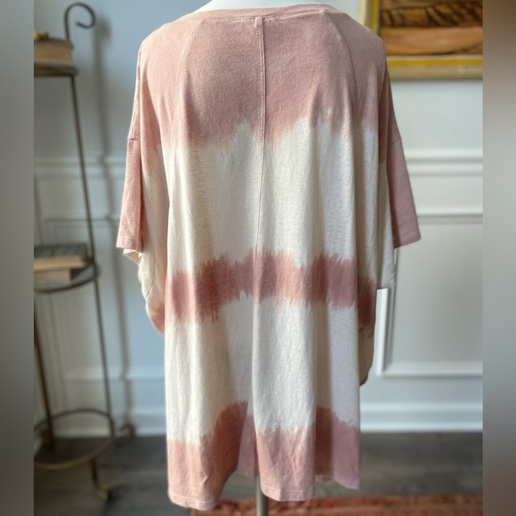 Upcycled Easel Kantha Graphic Tunic - Picture 2 of 4